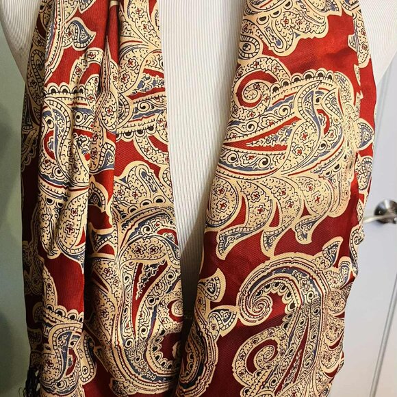 Vintage 1970s–80s Men’s 100% Silk Paisley Scarf, Double-Layer Italian Style - Picture 1 of 8